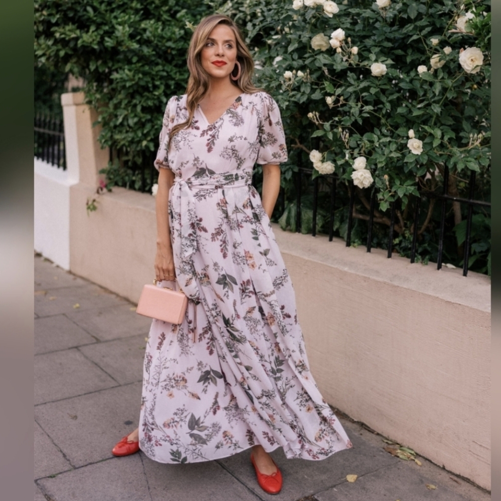 Gal Meets Glam Phobe Floral Maxi Dress
